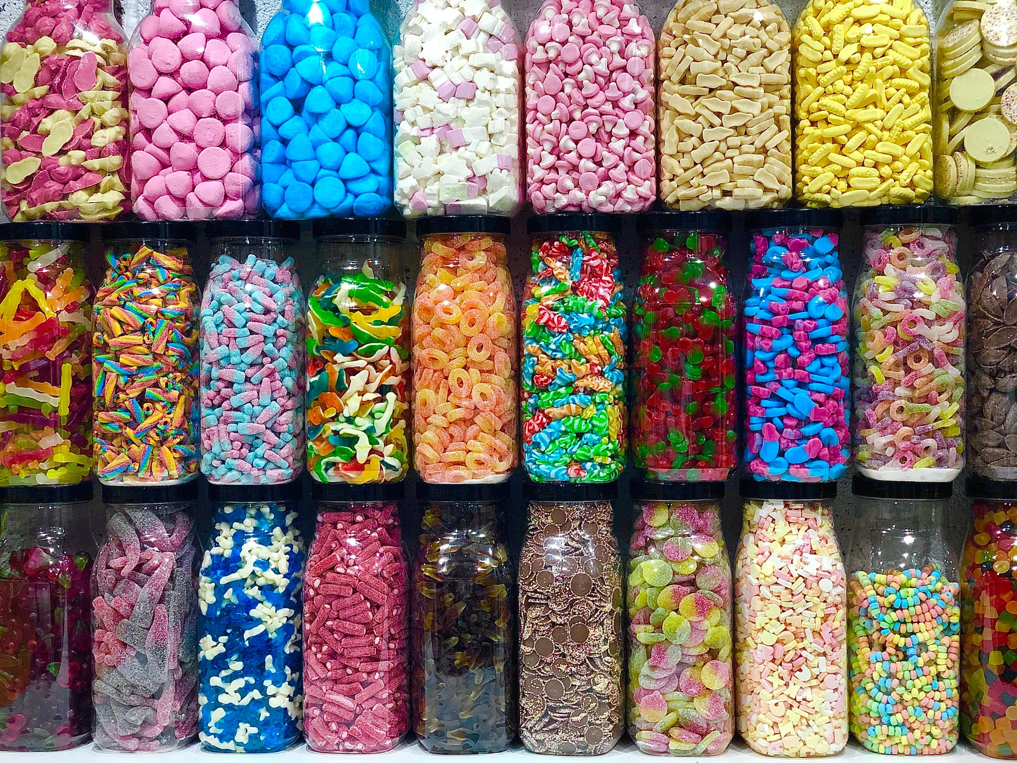 RoyalSweetMix, UK Largest Sweet Shop, Sweet Shop, Pick N Mix Sweets.